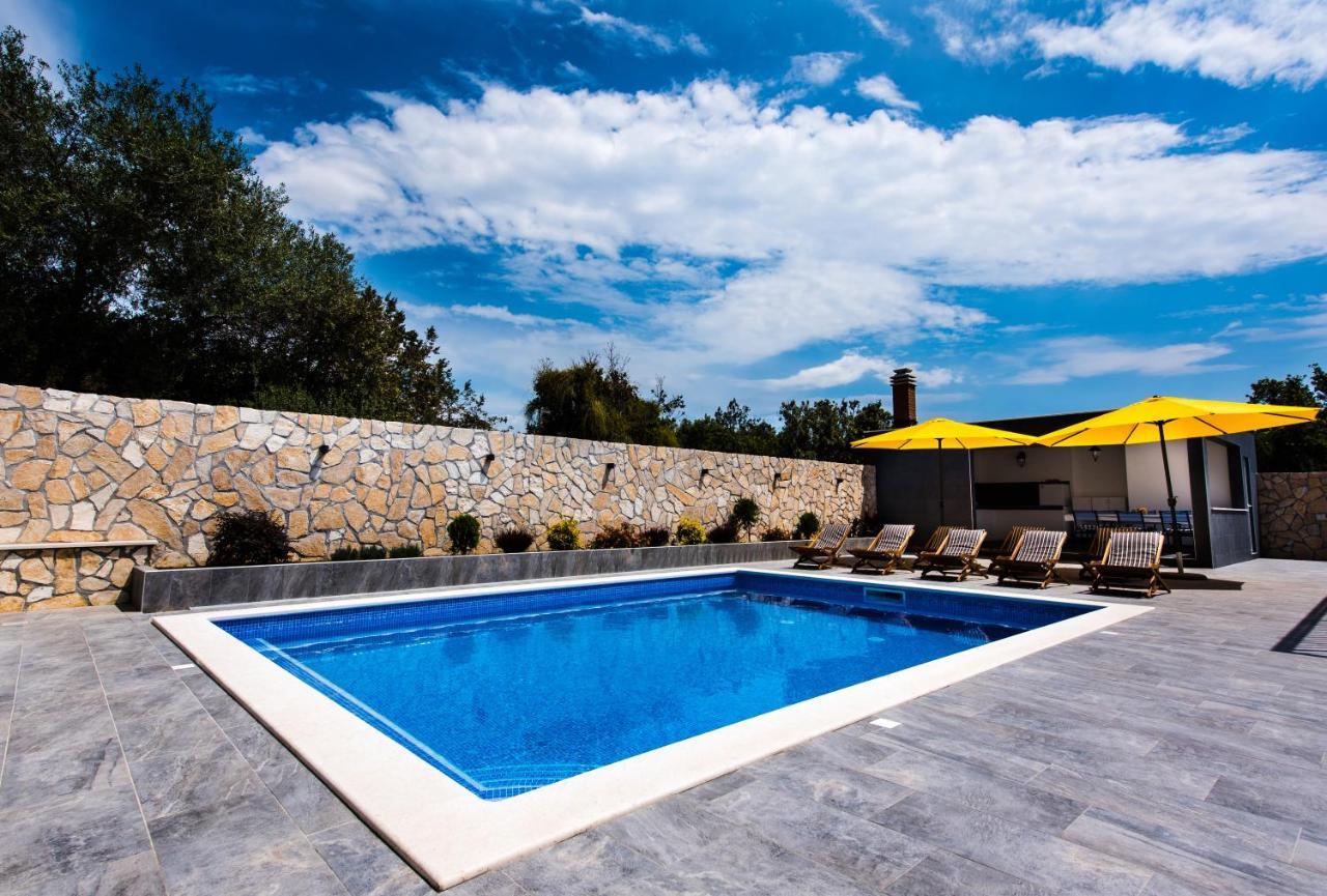 Apartments Care Donji Okrug (Ciovo) Quarto foto